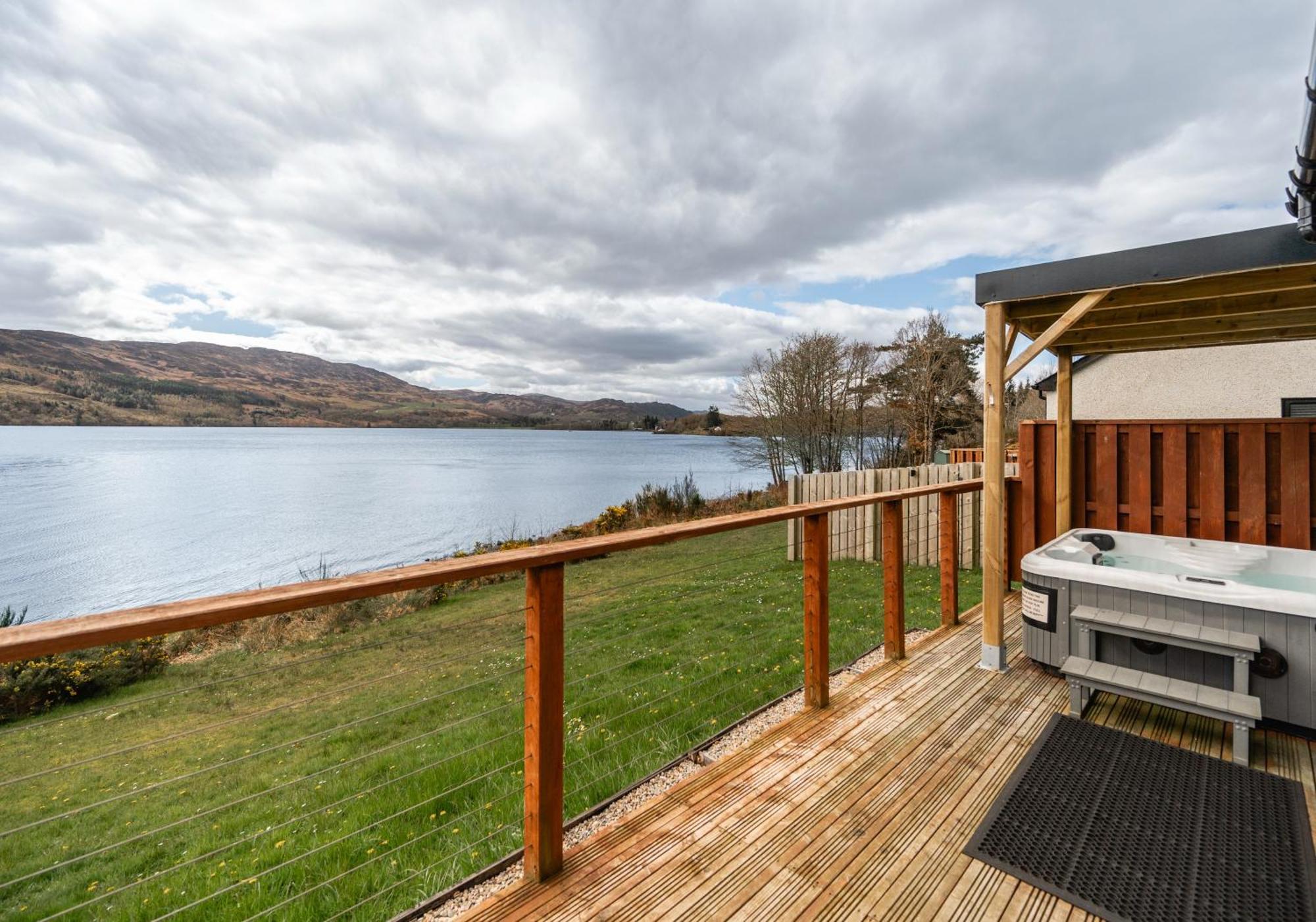 Shoreland Lodges - Holly Lodge Форт-Огастус Екстер'єр фото